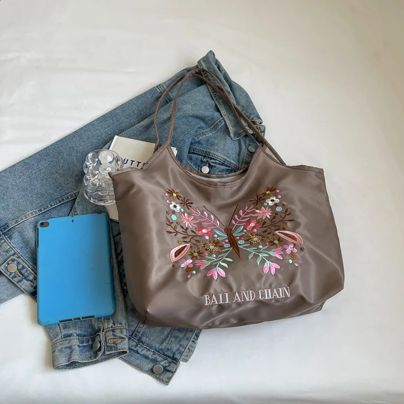 2024 Summer Fashionable Embroidered Shopping Bag Butterfly Style Single Shoulder Crossbody Handbag with Large Capacity 240906