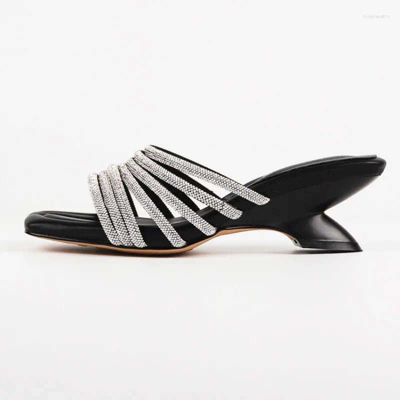 Dress Shoes Irregular 5.5cm Low Heel Outdoor Slippers European American Women's Summer Fashion Hollowed Out Glod Black Handmade Sandals