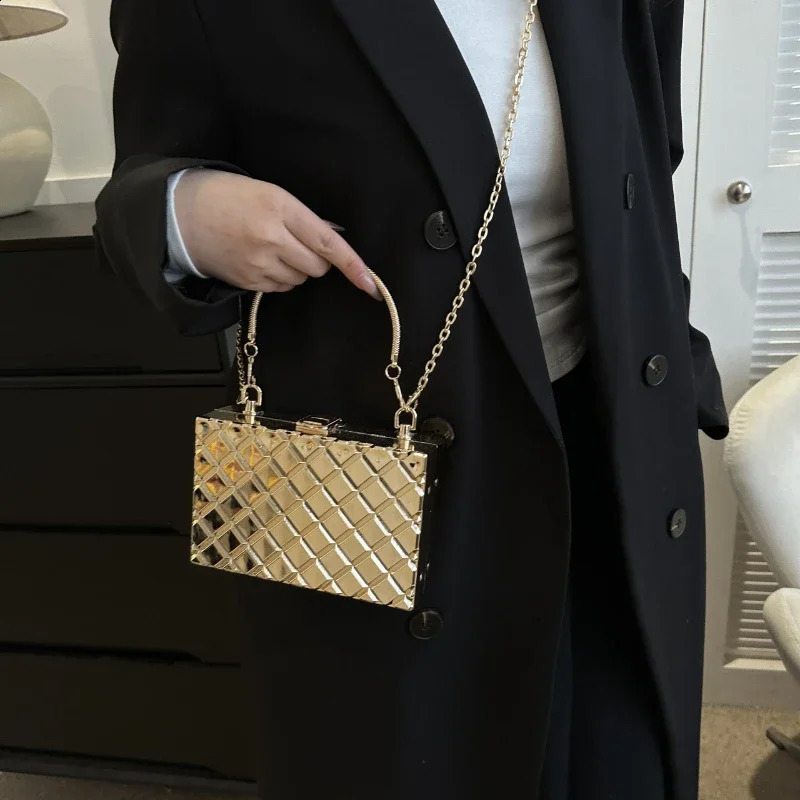 Zipper PU Casual Shoulder Bags Chains on Sale 2024 Fashion Solid Sewing Thread Handbag Hasp Small Square Bag 240906