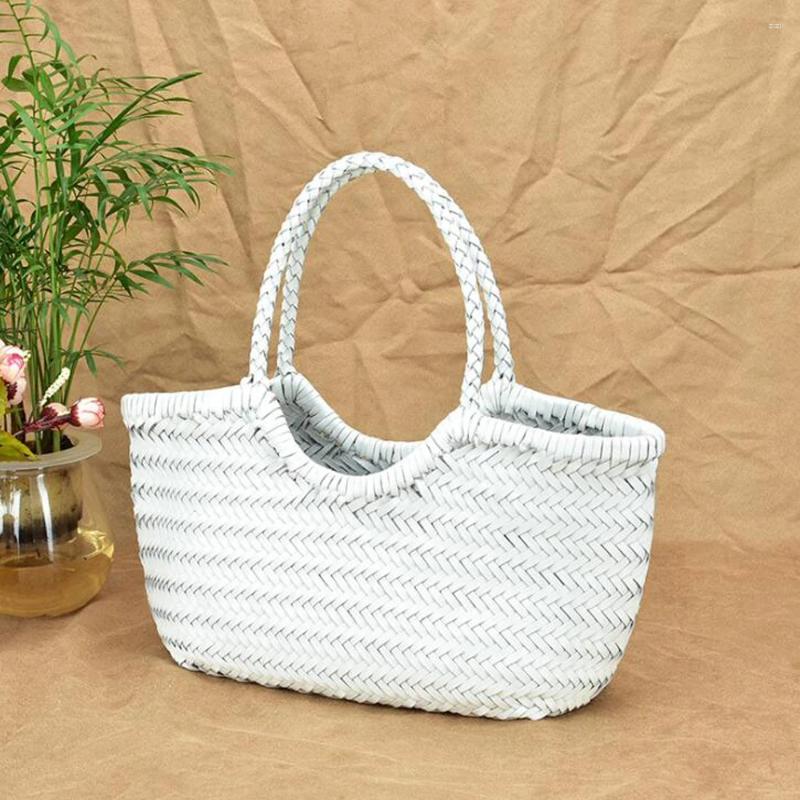 3 Totes Natural Cowhide Weave Handbags Fashion Small Manual Hand Made Ladies Flap Handbag Exquisite Tote Dating Shopping Bags 4