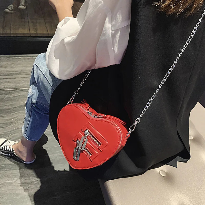Bag Love Heart Shape Shoulder Bags For Women Top Quality Leather Purses and Handbags Fashion Chain Crossbody 240906