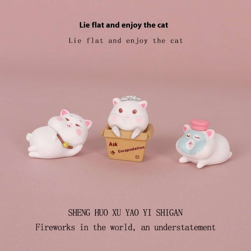Charming Little Kitten Statue Novelty Cartoon Kitty for Personalized Room Accessories