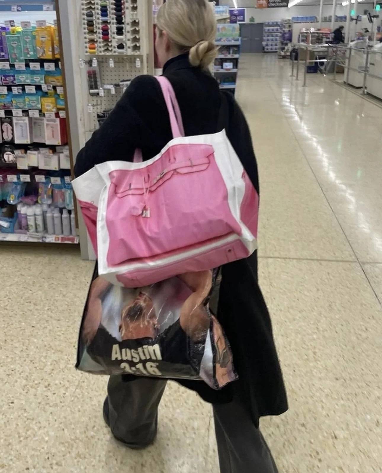 In INS Blogger s creative grocery platinum to reshape the same fiess and leisure bag for fashion bloggers 240903 4