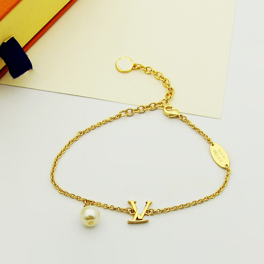 New Designer Bracelet Gold Bracelets for Women Luxury v letter Flower link chain Womens Jewelry Gifts