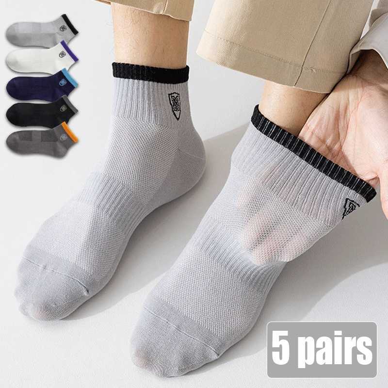 5 pairs of mens sports alphabet graphic socks breathable moisturizing willow low cut casual socks soft and comfortable casual ankle socks W240905