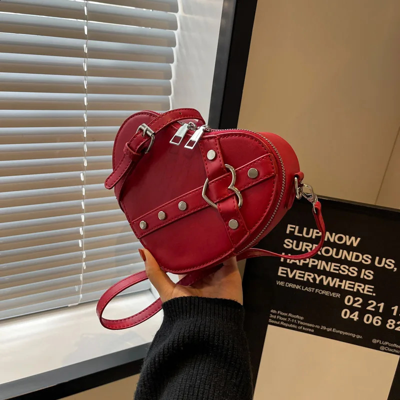 Y2K Womens Crossbody Bags For Women Punk Leather Shoulder Female Rivet Purses Fashion Handbags 240906