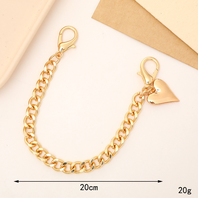 Yilian's new electroplated metal chain DIY phone case material handmade heart-shaped hand-held accessories