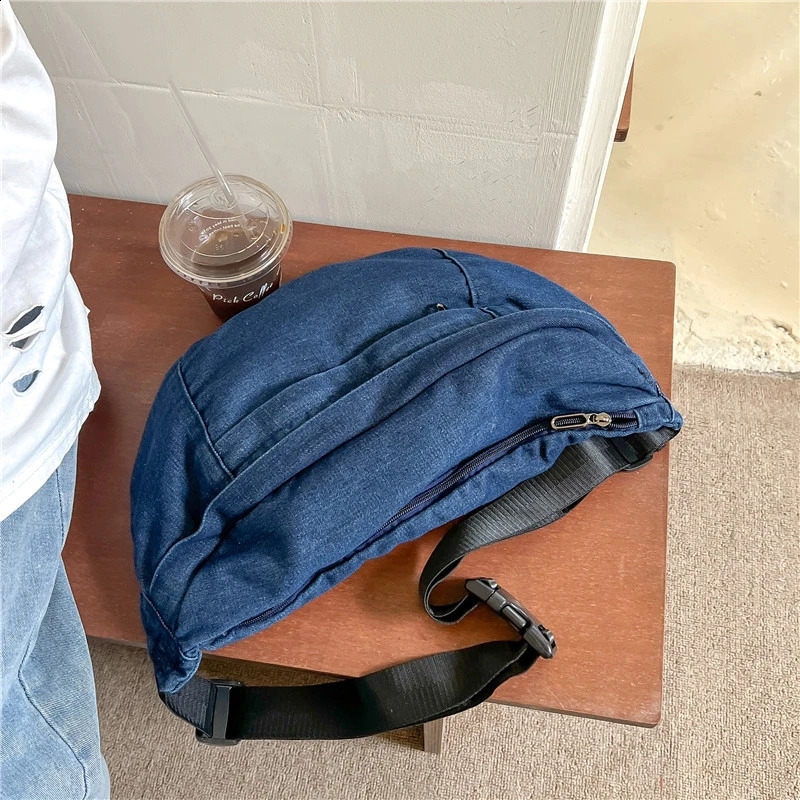 Womens Bags on Sale 2024 Simple Trend Lightweight and Casual Chest Pack High Quality Versatile Denim Waist Packs 240906