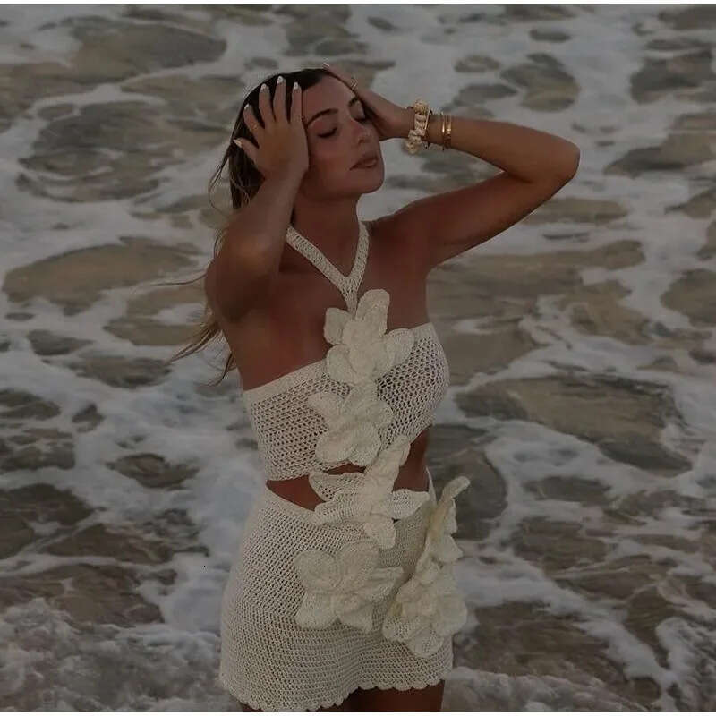 2024 Spring/Summer Elegant Beach Knitted Flower Women's Mini Dress 8