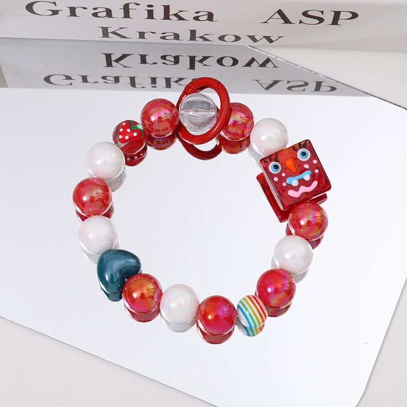 Yilian New Girl Heart Sweet Japanese and Korean Versatile Loli Handmade Pendant Dreamy Personalized Bracelet Phone Chain
