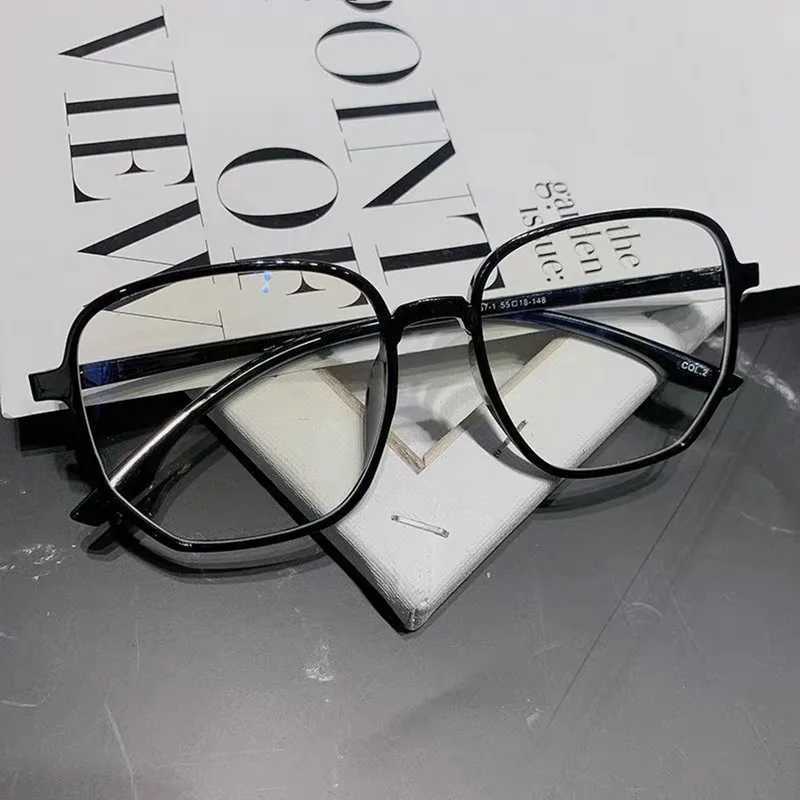 Fashionable large square frame anti blue light glasses for womens computer games eye protection glasses transparent glasses W240906