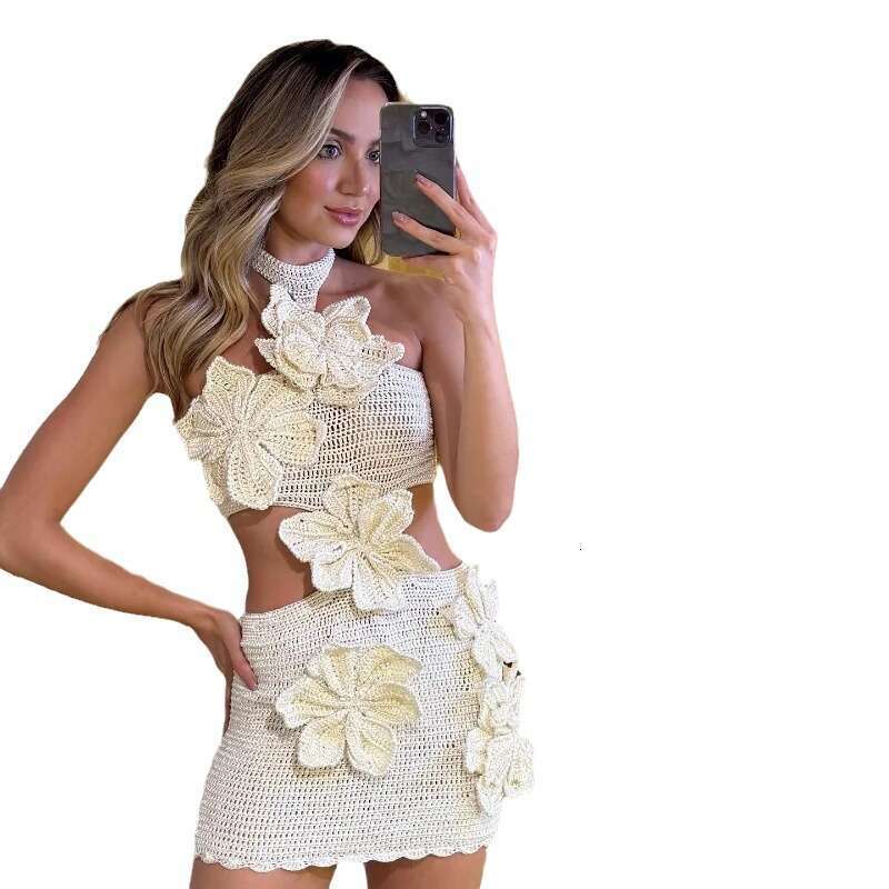 2024 Spring/Summer Elegant Beach Knitted Flower Women's Mini Dress 8