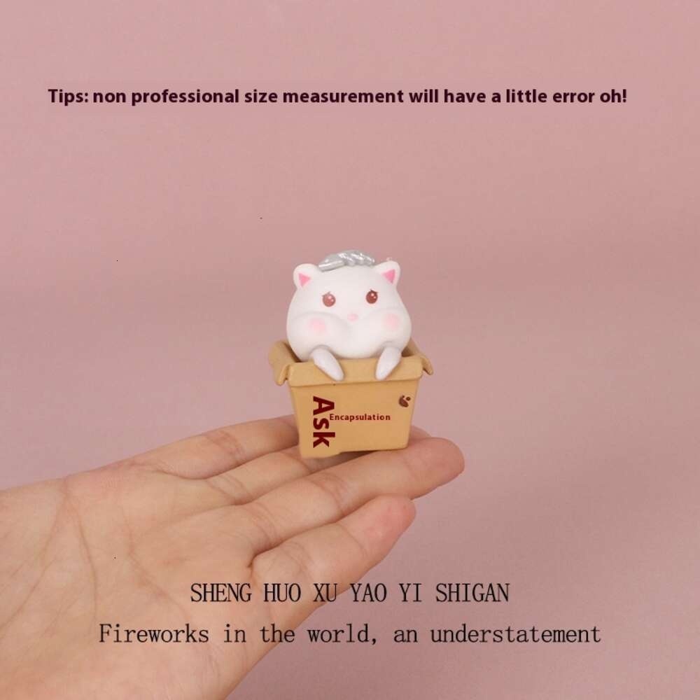 Charming Little Kitten Statue Novelty Cartoon Kitty for Personalized Room Accessories