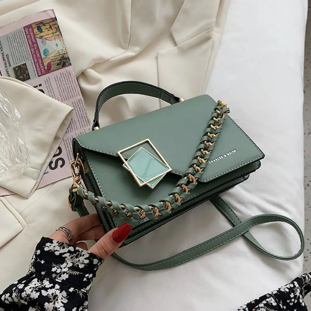 Fashion Square Womens Shoulder Bag Solid Color PU Leather Texture Cross Body Bag Winter Chain Handbag 240904