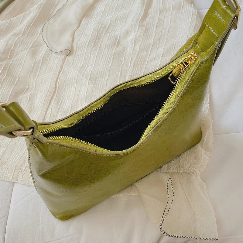 Retro PU Leather Womens Shoulder Bag Trend Green Womens Underwear Bag Minimalist Luxury Designer Small Handbag 240907