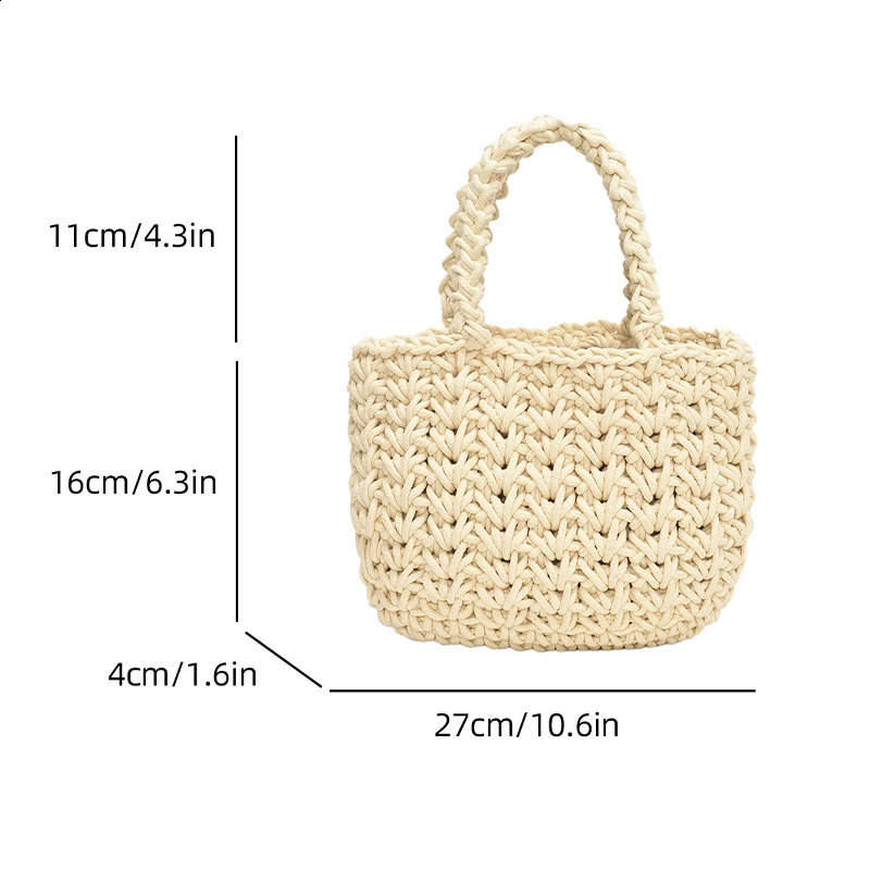 Handmade Woven Womens Bag 2024 Fashion Leisure and Beach Handbag Exquisite Grass 240906