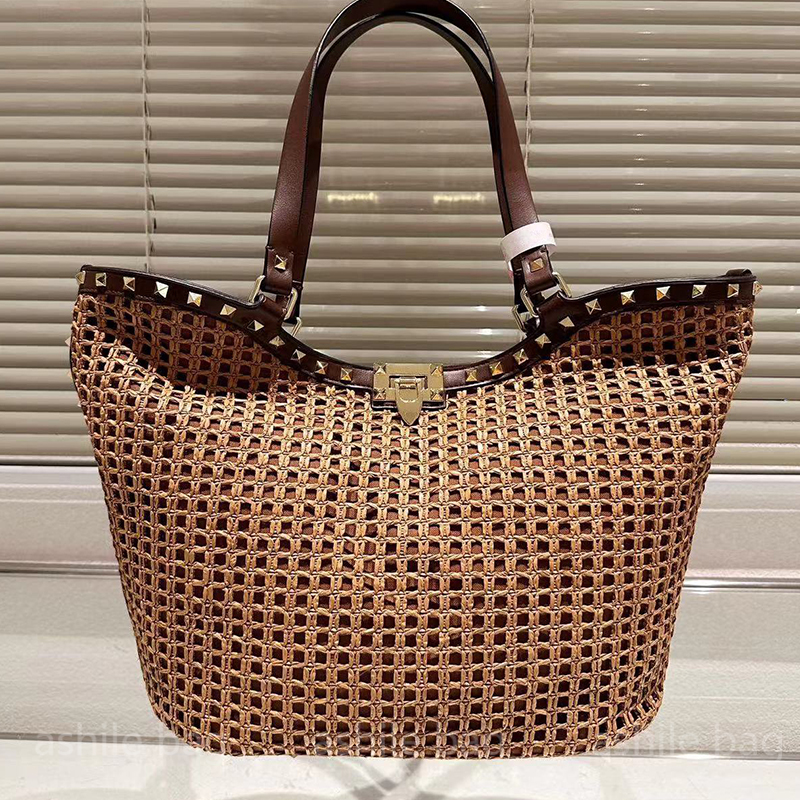 Luxury Designer Fashion Shoulder Bags Women's Totes Playful Personality Fashionable and Versatile High Quality Genuine Leather Women Hand Woven Bag