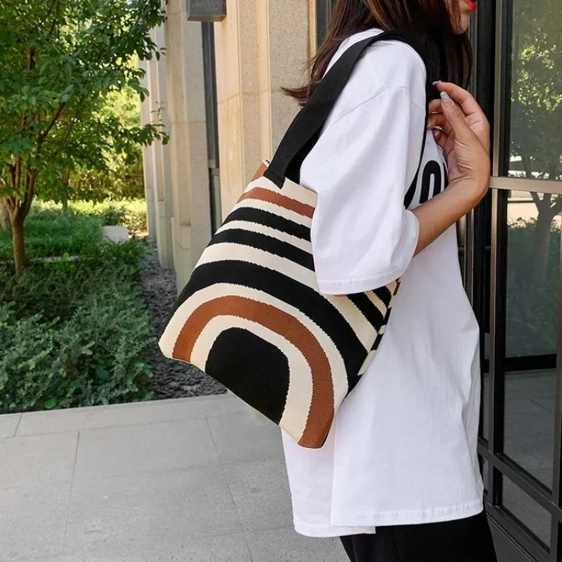 n Fashion Trend Zipper Womens Shoulder Bag 2024 Canvas Car Sewn Woven Shopping Large Capacity 240906