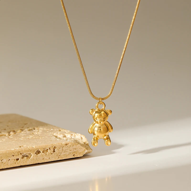 Ganemly 316L stainless steel gold cute bear pendant necklace womens fashion necklace chain waterproof jewelry gift necklace 240906