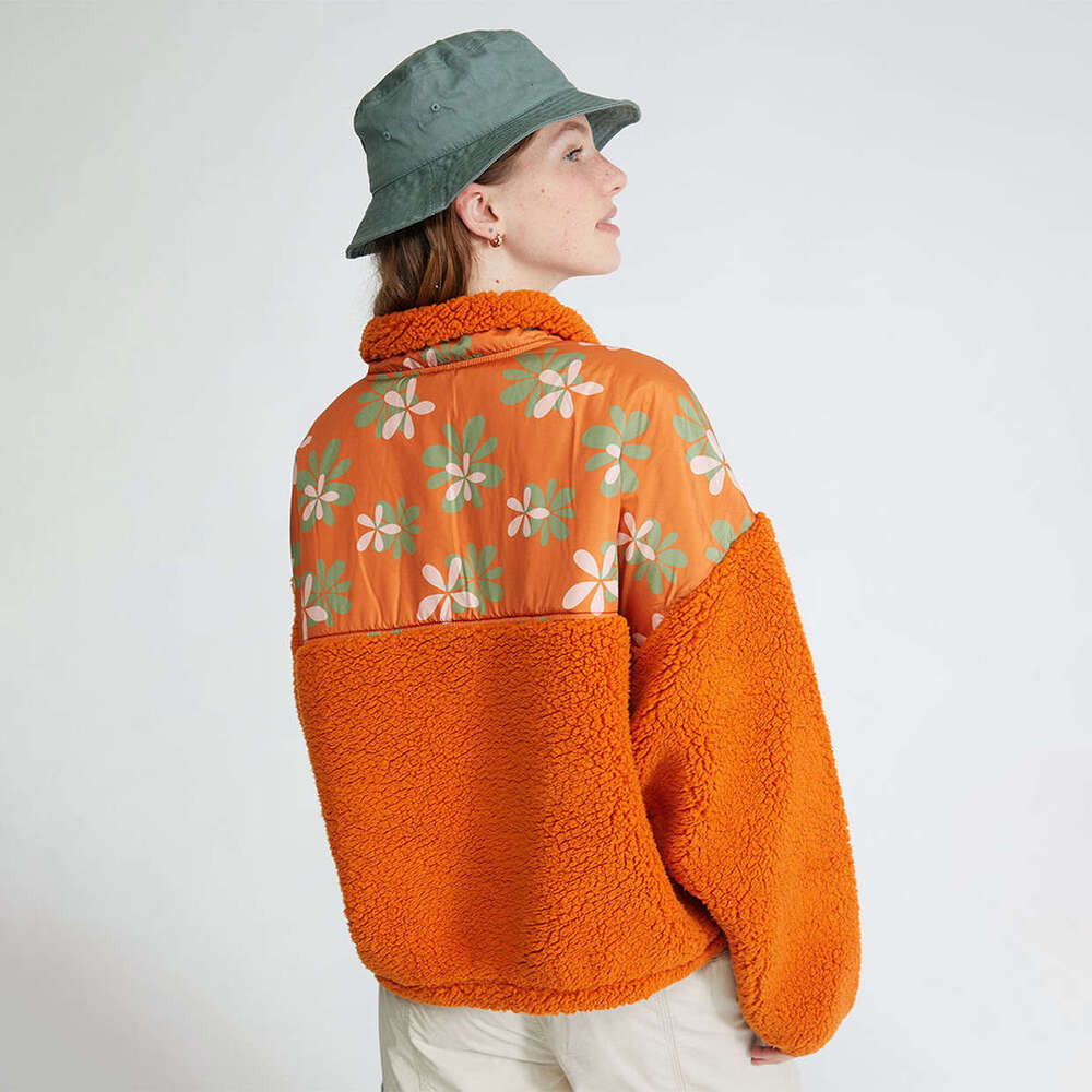 Flip collar daisy patchwork hoodie in autumn and winter fashion, loose fleece top for women on the street