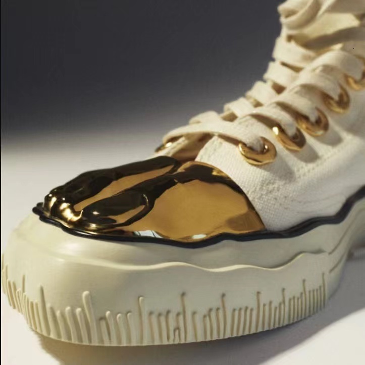 2024 Split Five Finger High Set Niche Metal Toe Casual Sports Canvas Shoes Men's And Women's Shoes