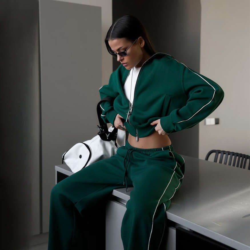 Half high neck double zipper sweatshirt sports suit fashionable street side striped contrasting two-piece set