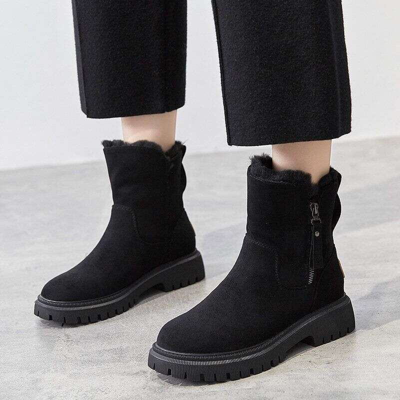 New Snow Trendy Mid Top Plush Thickened Warm Cotton Shoes Leather and Wool Integrated Winter Women's Boots