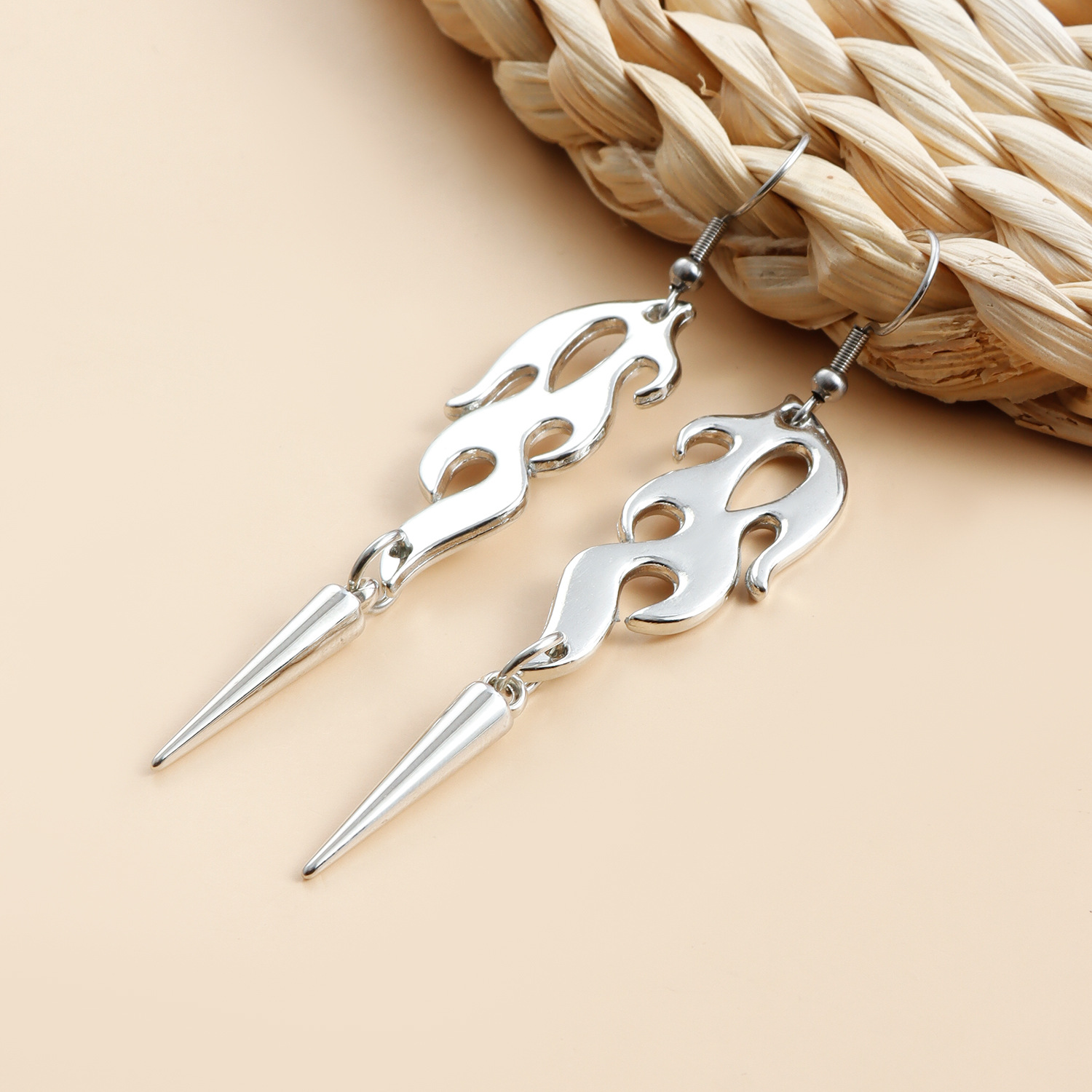 Trendsetting European Gothic Jewelry -Chunky Tassel Rivets with Thorn Accents for Stylish Ears Stainless Steel Silver Plated Drop Dangle Earrings Wome