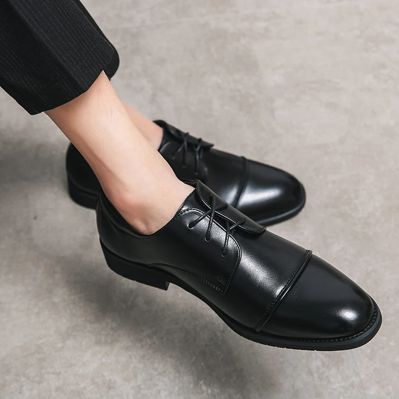 Classic Men Dress Shoes Formal Oxfords Classic Business Office Wedding Shoes Wear Elegant Casual Leather Zapatos Brock Men 240906