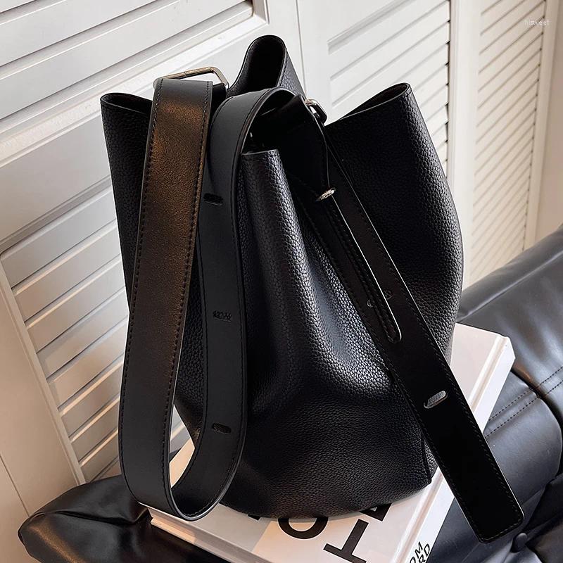 Leather Retro PU Shoulder Bag For Women Hot - Korean Fashion Bucket Handbag, Solid Color Crossbody - Handbag,