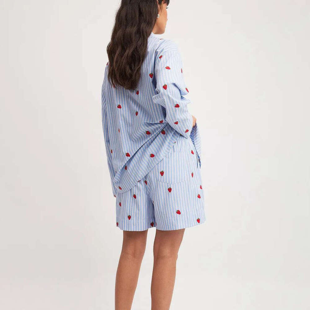 Collar blue and white striped contrasting shirt set for women with a high-end feel, strawberry embroidery loose casual suit
