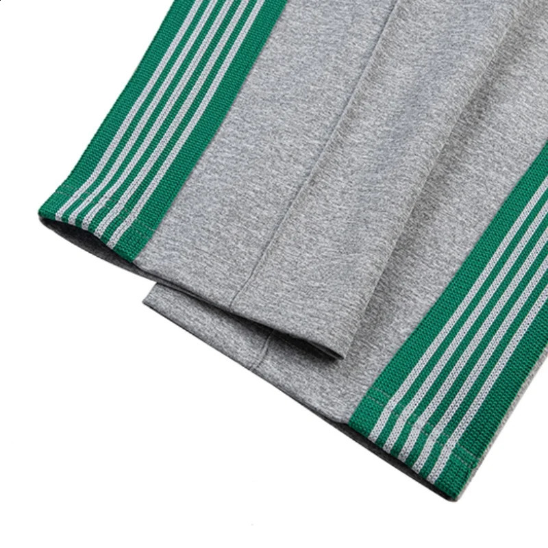 Trend Green Stripe Webbing Vintage Nee dles Grey Sweatpants Mens Womens Jogging Casual Drawstring Trousers 240904