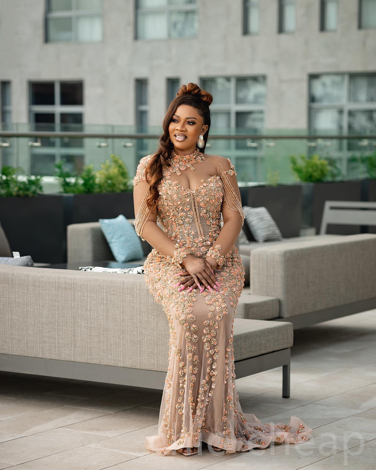 2024 Champagne Illusion Mermaid Prom Dresses For Special Occasions Luxurious Sequined Lace Evening Formal Party Second Reception Birthday Engagement G
