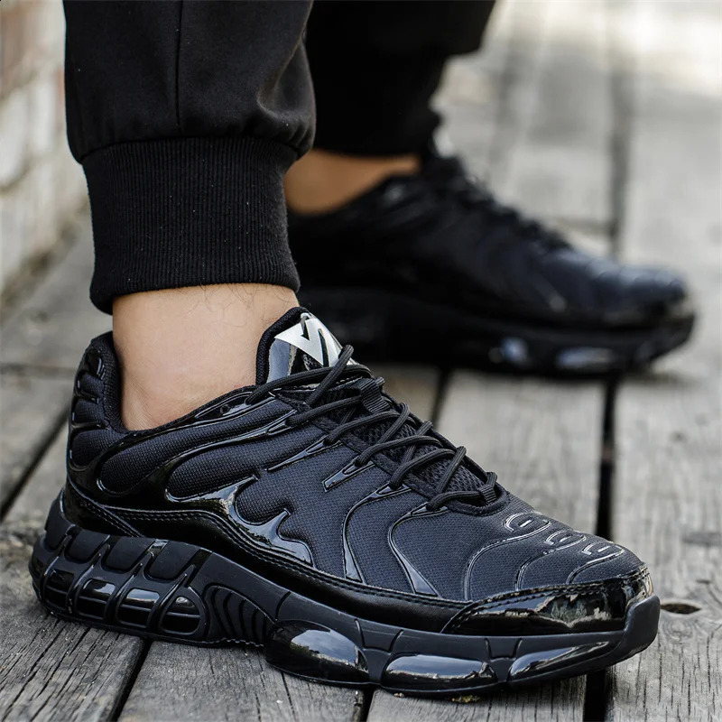 48 Size Air Cushion For Men Work Sneakers Steel Toe Shoes Anti-puncture Women Safety Protective Boots 240904