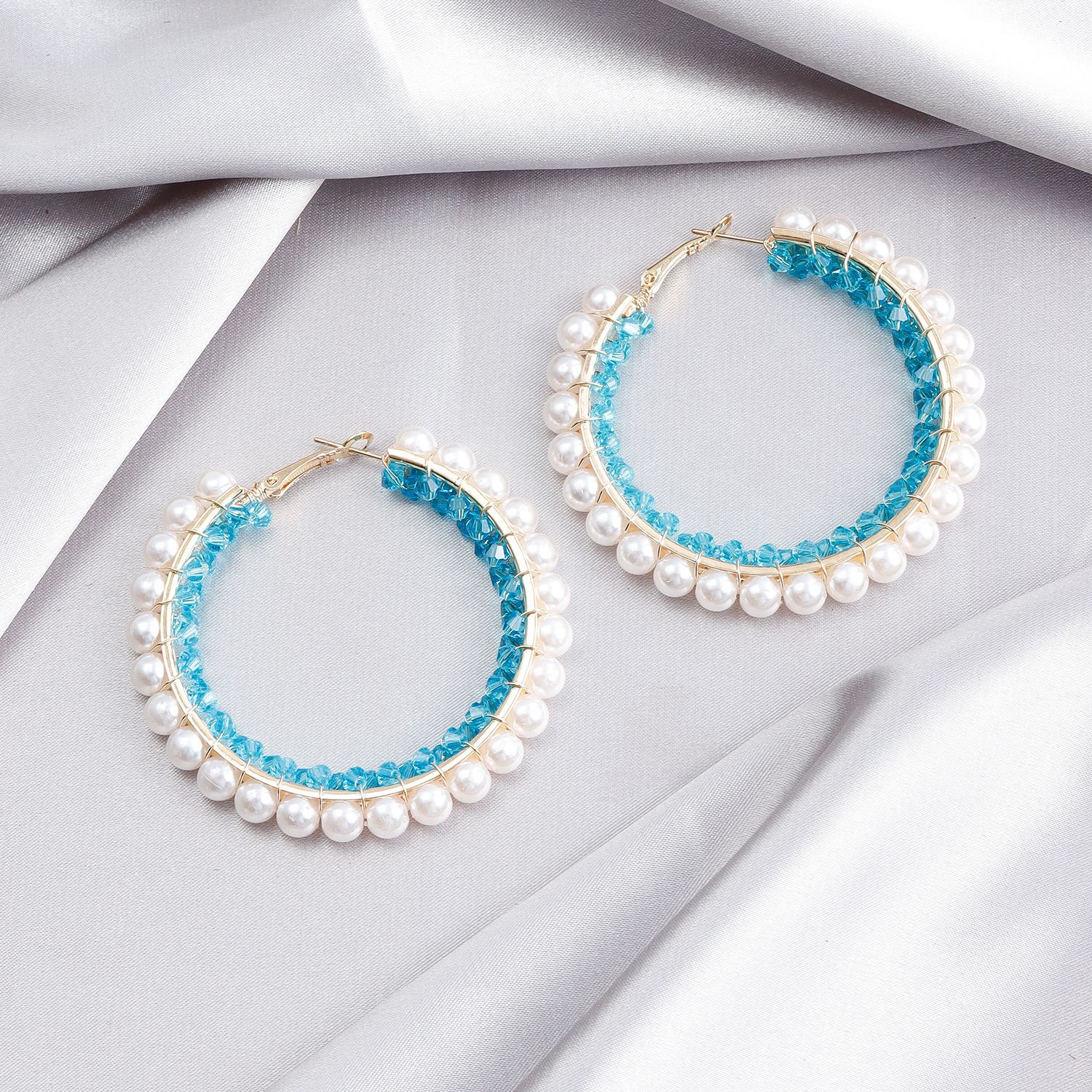 Exaggerated Pearl Blue Crystal Hoop Earrings For Women Gold Plated Zinc Alloy Luxury Big Circle Vintage Fashion Jewelry Party Birthday Gifts