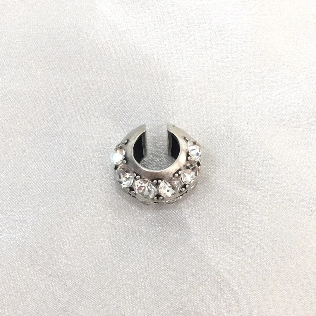 Full CZ stone earrings suitable for women simple daily earrings ious Gothic jewelry punk cool 240906