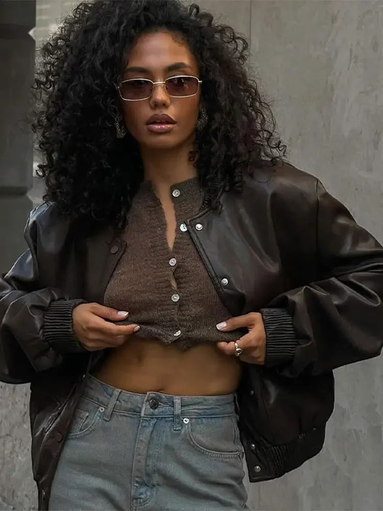 Fashion round neck Pu leather jacket for women retro long sleeved boyfriend autumn and winter womens high street 240906