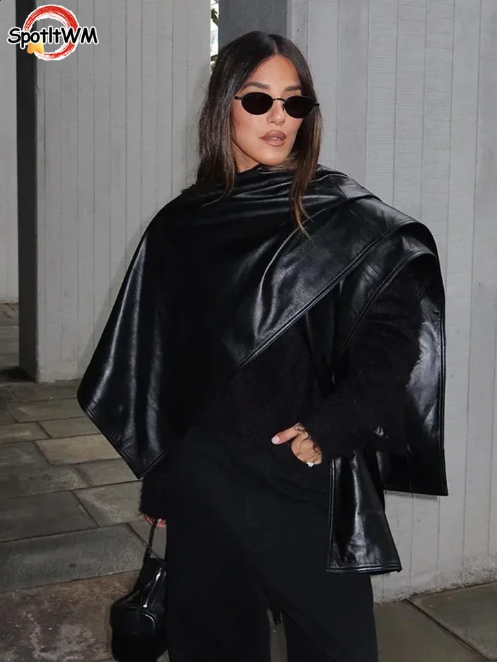 Fashion shawl black leather womens jacket fashion long sleeved Oneck casual short winter street 240906