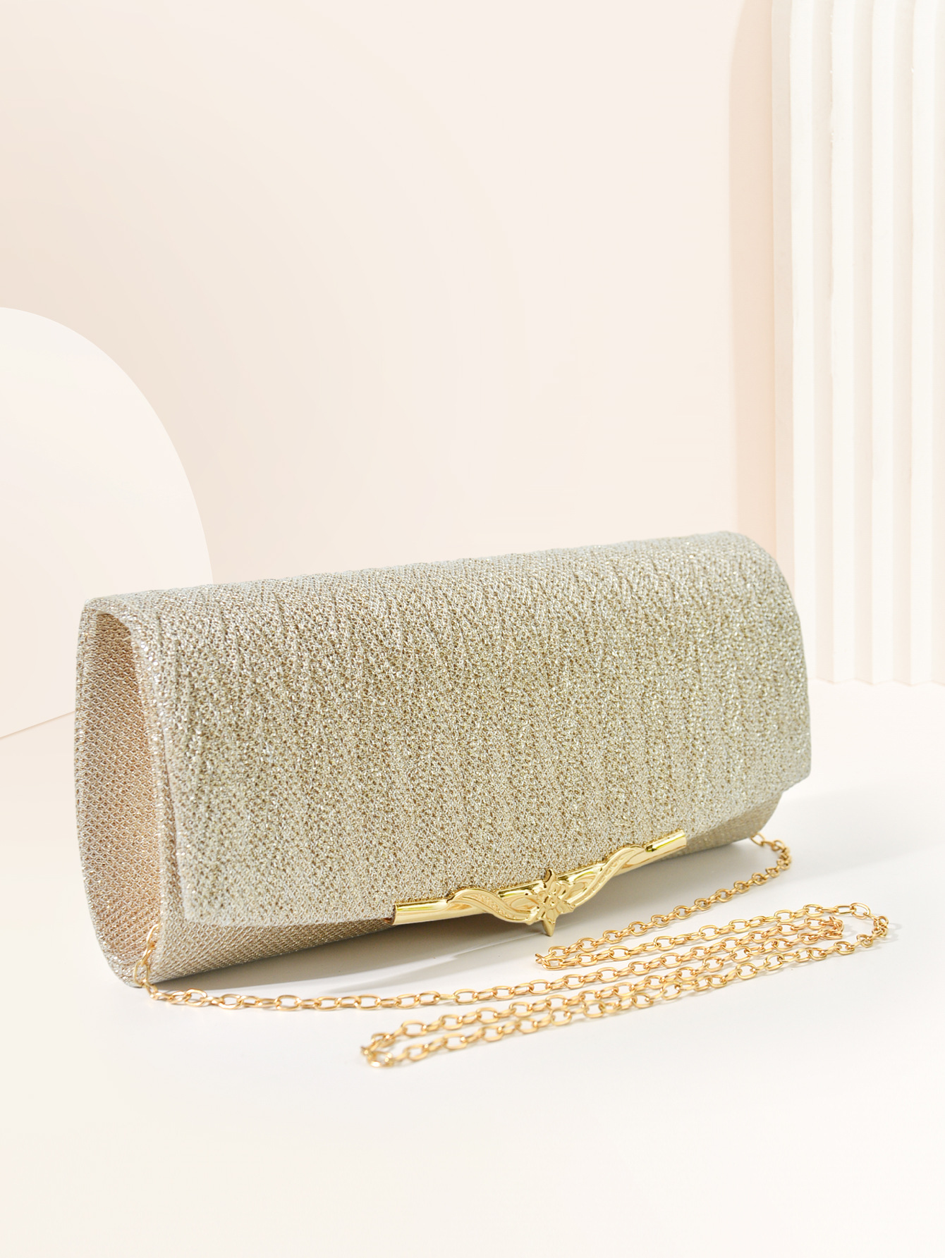 Clutch bag Clasp Single shoulder Crossbody Women's dinner bag Pleated rectangular dinner bag