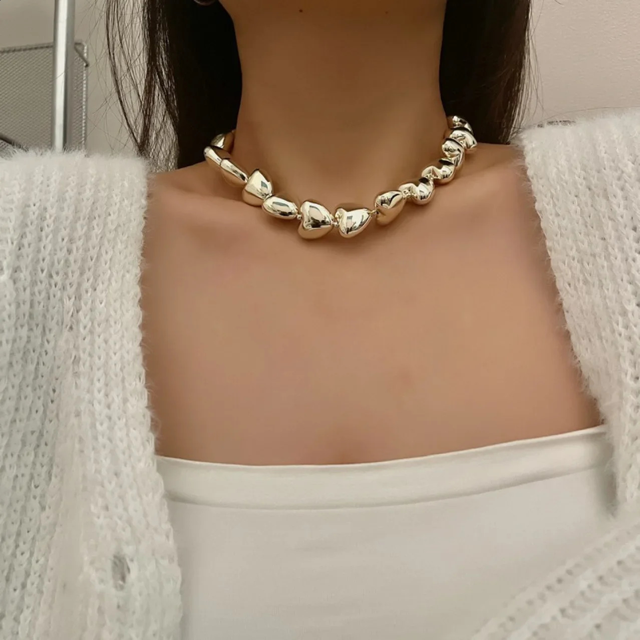 Exaggerated Sweet Cool Style Heart Necklace Collar Chain Female Temperament Neckchain 240826