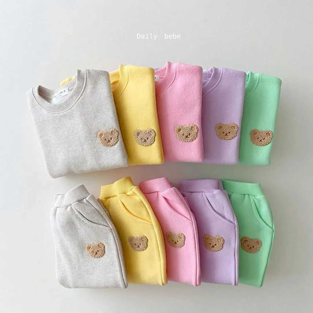 Clothing Sets Baby Bear Embroidery Fleece Pullover Set Sweatshirt Tops+Harem Jogger Pants Suits 2pcs Girls Boys Lined Clothes H241126KDDJ