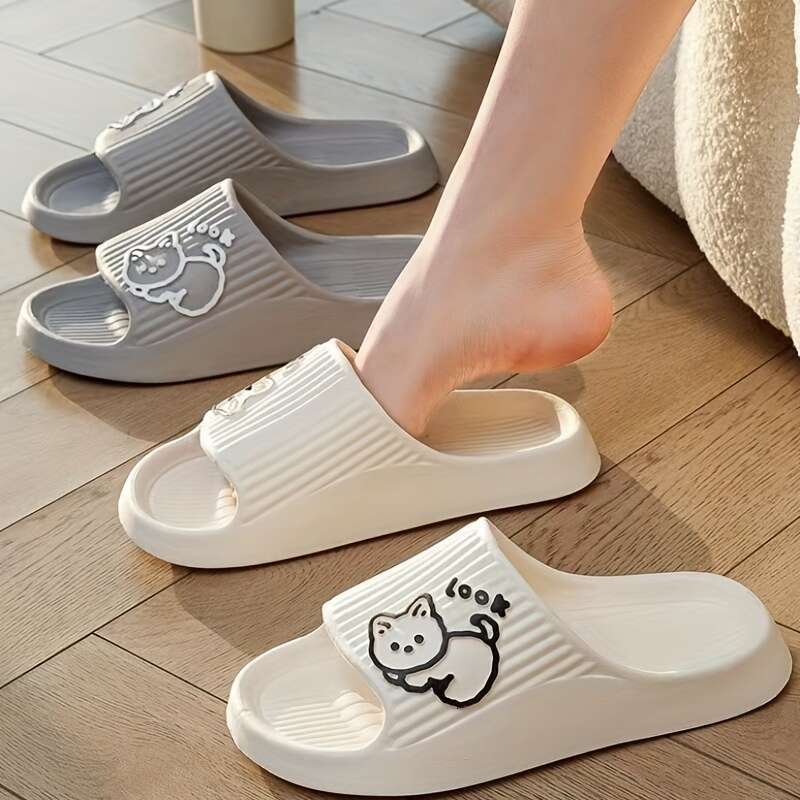 Cute Cartoon Kitten Women's Summer Slippers Indoor Bathroom Cloudy Soft Sole Non-Slip Leisure Comfort Couple Home Shoes 786