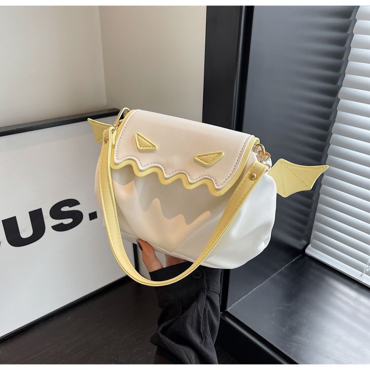 2025 Designer Women Shoulder 3 Trendy Halloween Versatile Cute Fashion Personality Crossbody Bag Free shipping