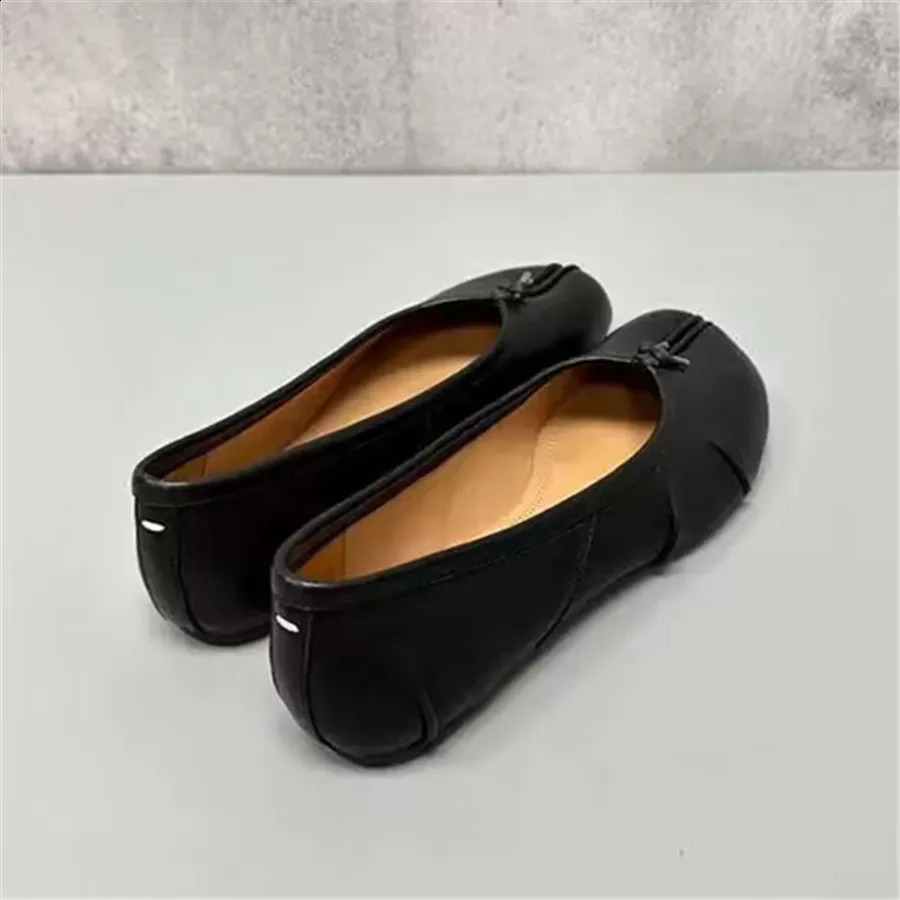 2024 Pleated Women Ballet Flats Tabi Shoes Casual Slip-on Loafers Ladies Split Toe Leather Espadrilles atillas Mujer 240906