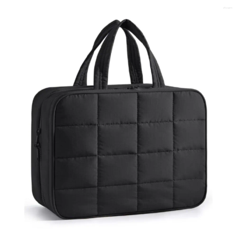 Free Shipping Cosmetic Bags Handle Travel Toiletry Bag Lightweight Large Capacity Fluffy Makeup Women Storage Designer Bag Luxury Bag Tote Bag