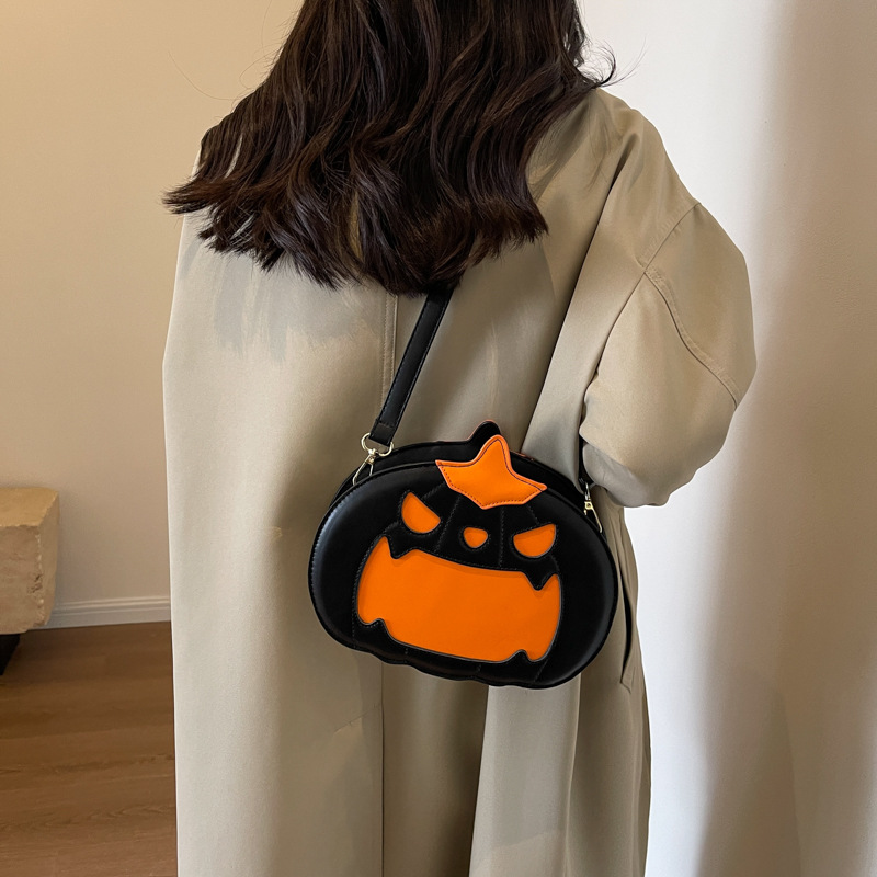 2025 Designer pumpkin funny 3 Halloween 2024 new color personality creative fashion shoulder bag for women