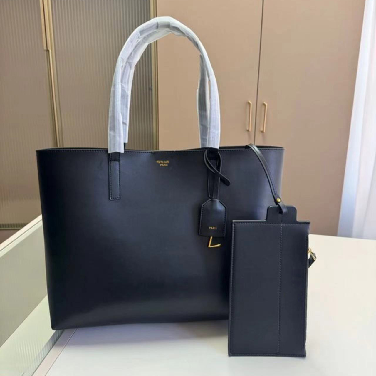 Tote Designer Bag Women's Handbag Large Capacity Leather Shoulder Shopping New Cowhide Outdoor Purse Travel Bag 10A Quality