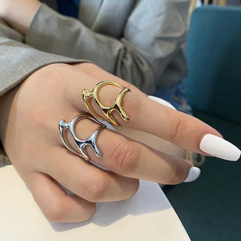 Silver Color Trendy Vintage Elegant Irregular Adjustable Rings for Women Punk Geometric Hollow Branches Open Ring Party JewelryX240909