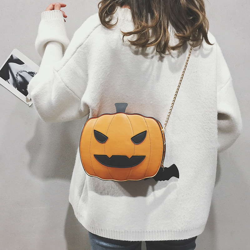 2025 Designer Pumpkin 3 Shaped Funny Crossbody Bag, Halloween Party Coin Purse, Trendy Ghost Chain Shoulder Bag , Purse,