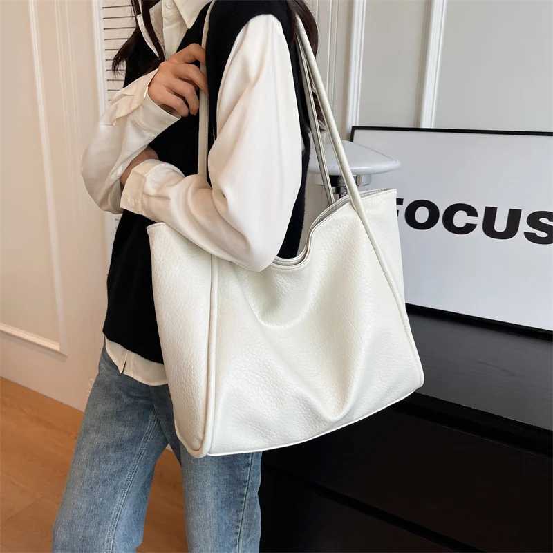 Large Totes Bag for Women 2024 New in Fashion Design Solid Color High Capacity Leather Shoulder Side Female Shopper Handbags 240909